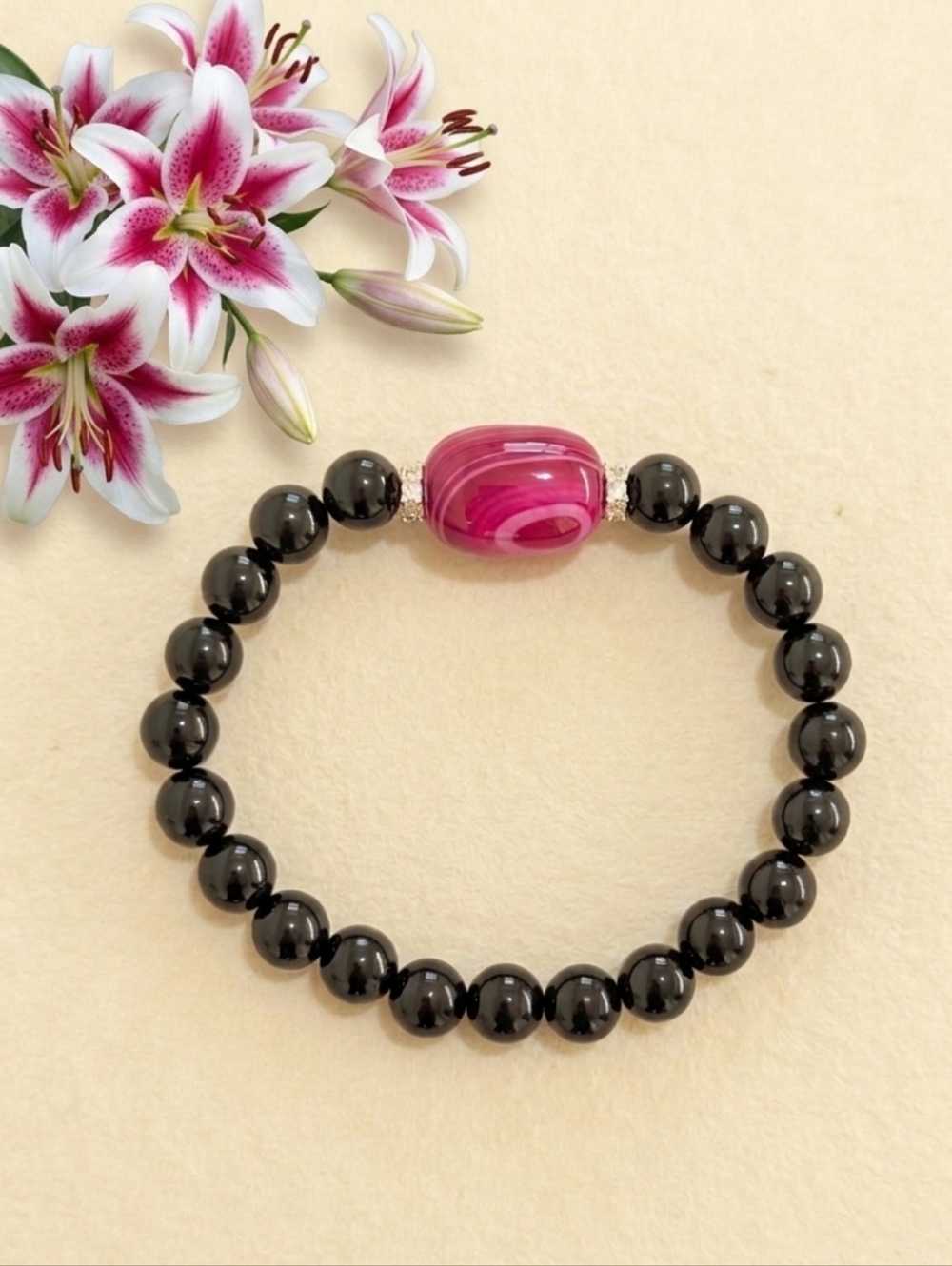 Onyx Bracelet With Agate Accent
